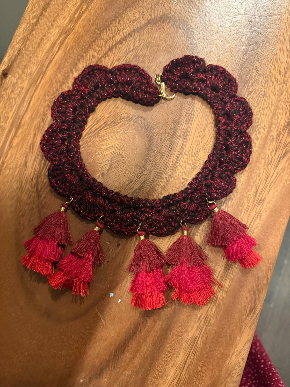 Fringe belief collar: wine red