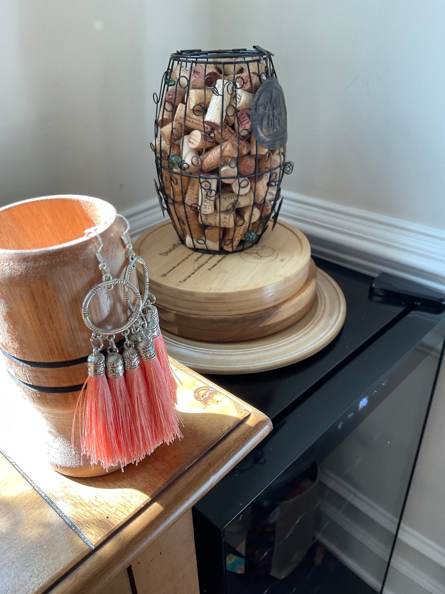 Fringe belief earrings: peach