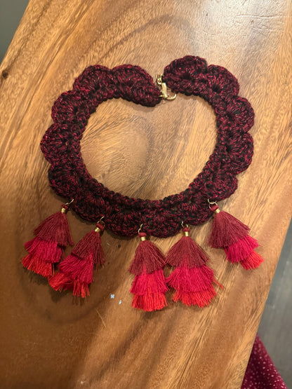 Fringe belief collar: wine red