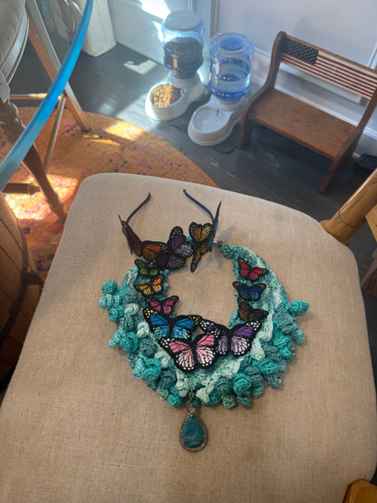 Love bomb collar & headband: Bread and Butterflies