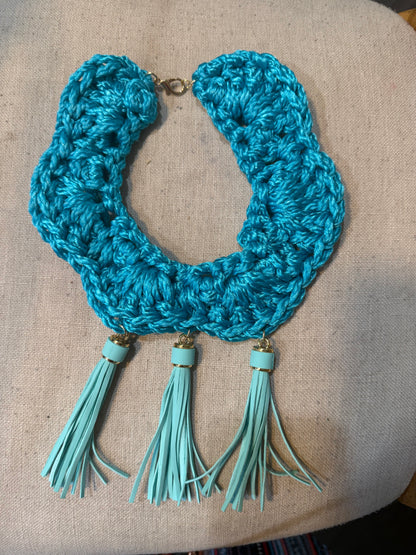 Fringe belief collar (22): teal rope