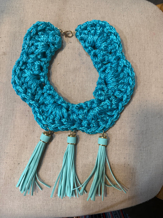 Fringe belief collar (22): teal rope