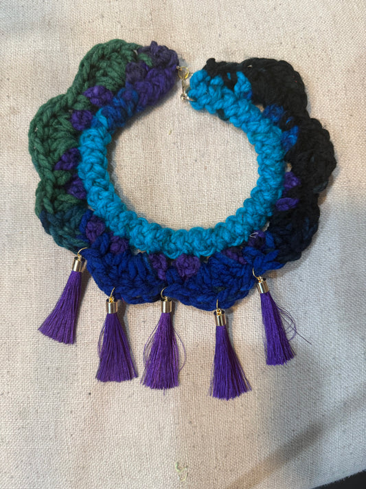 Fringe belief collar (20): colorful purple