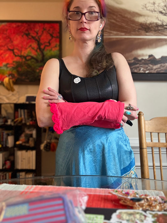 Plus Size Cult Cuffs—hot pink