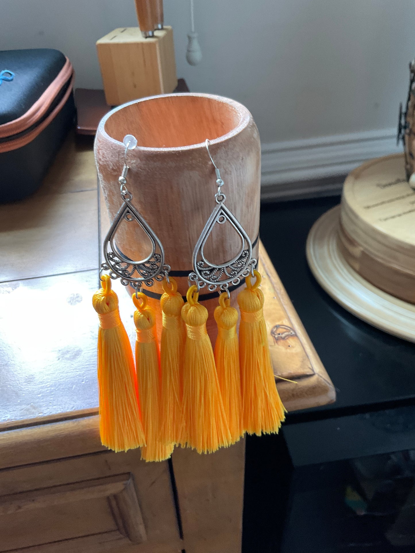 Fringe belief earrings: Yellow