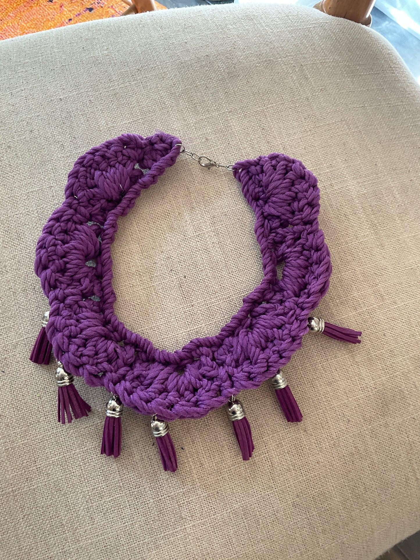 Fringe belief collar (1): Purples