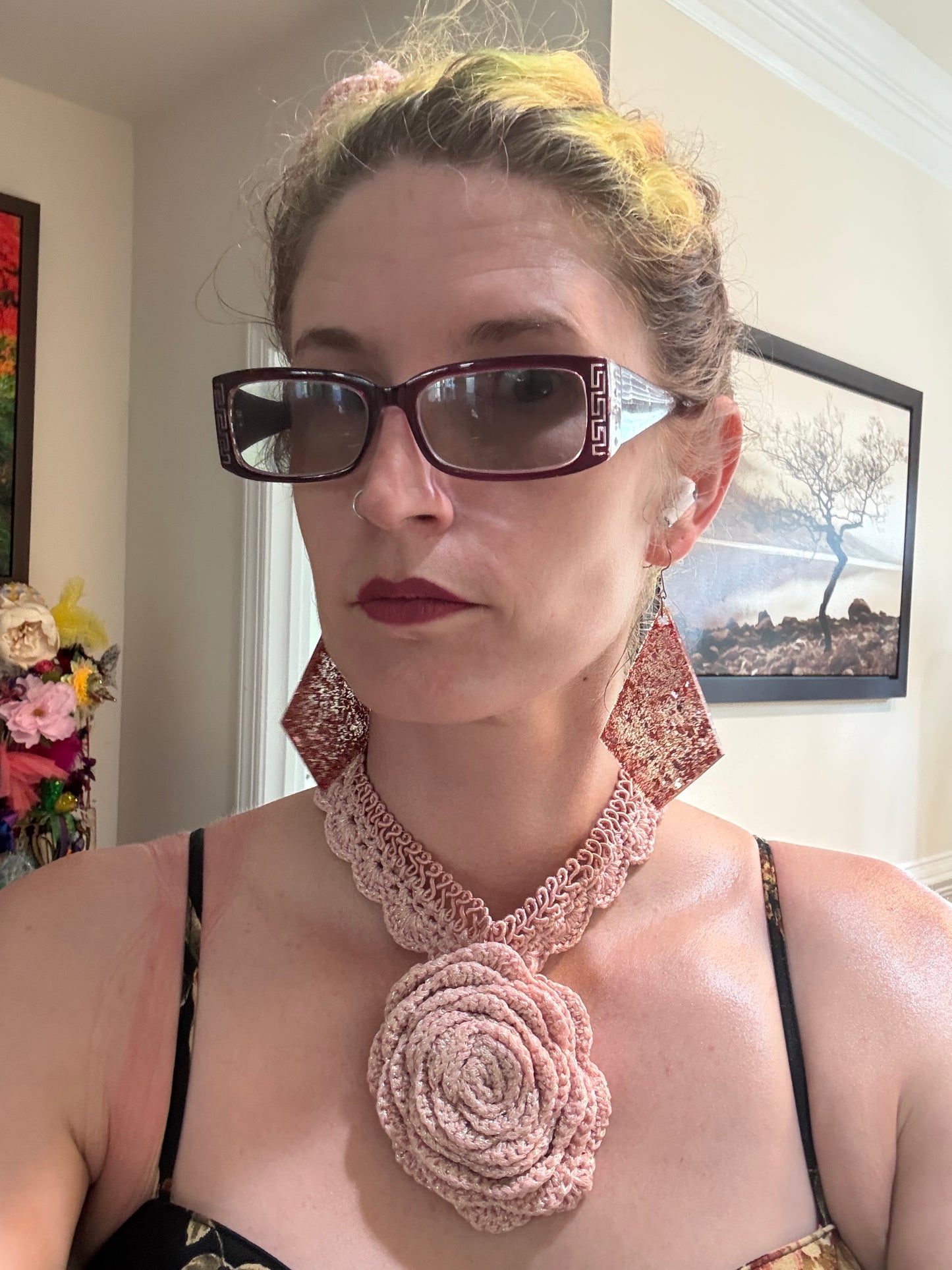 Love bomb collar: dusty rose and interchangeable headpiece