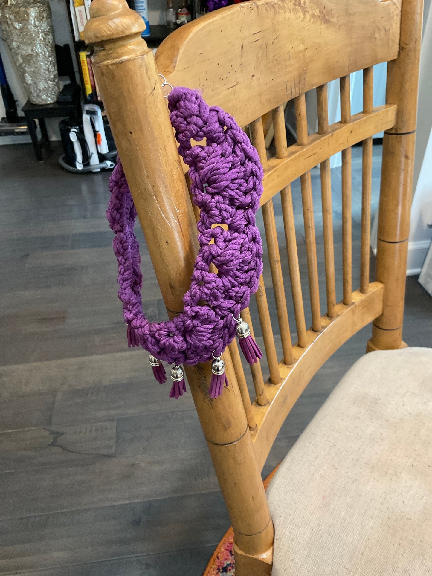 Fringe belief collar (1): Purples