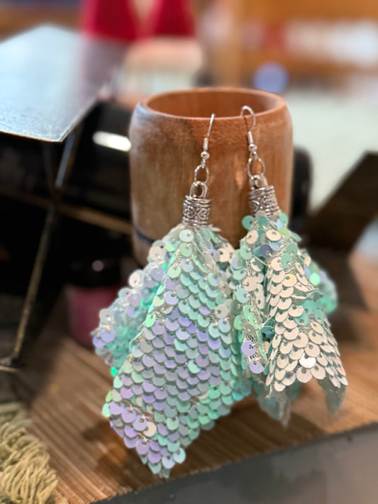 Sequin cloth tassel earrings