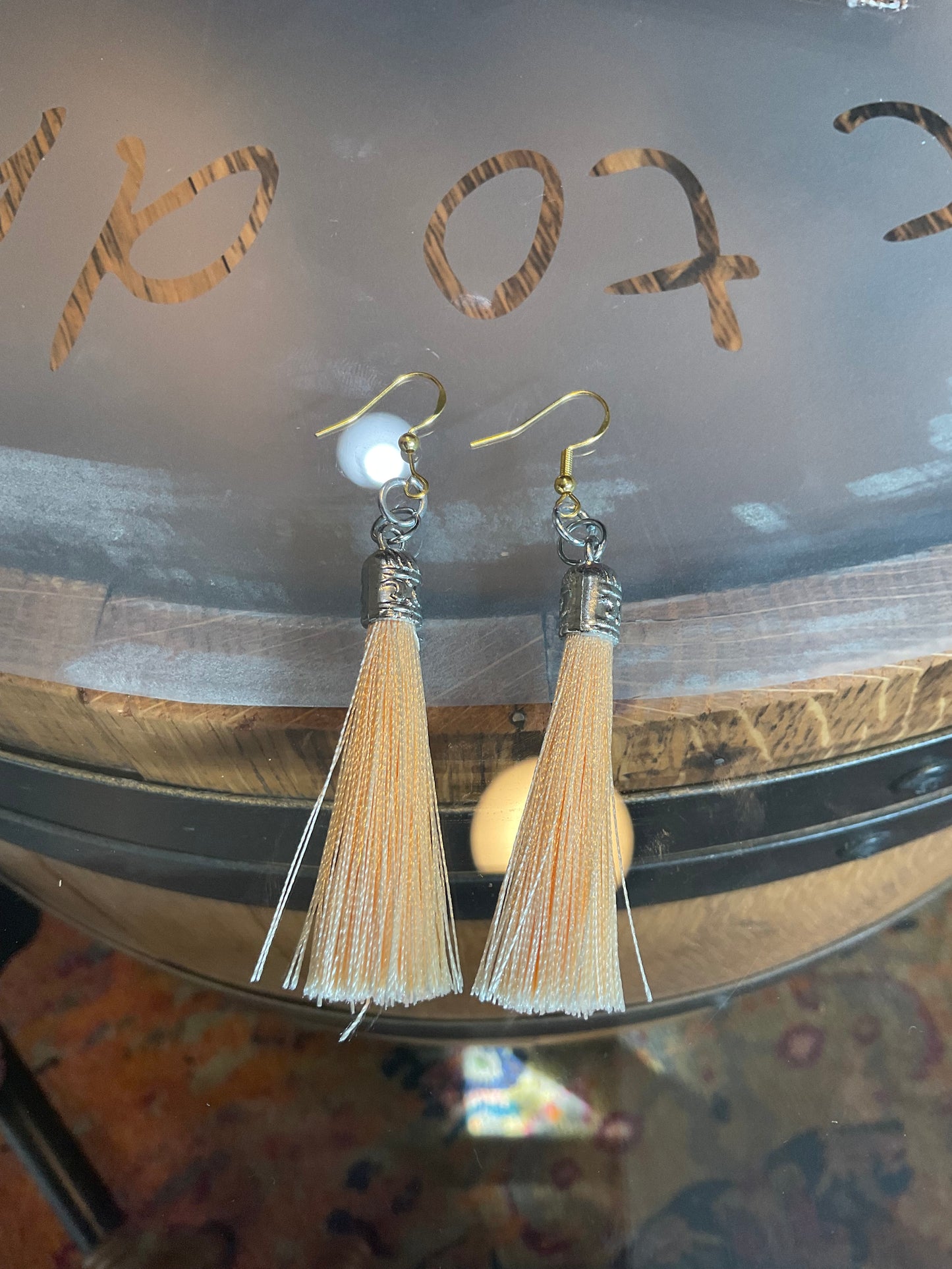 Fringe belief earrings: Light Beige