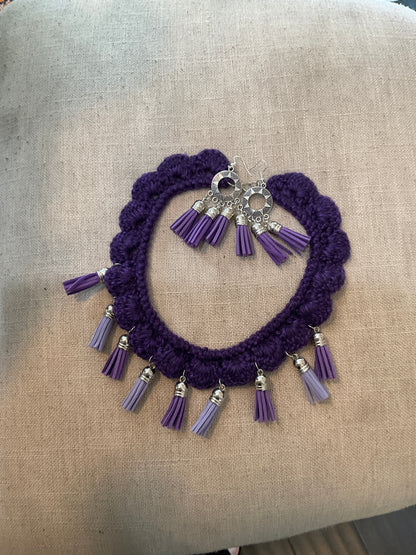 Fringe belief collar (3): Purple tassels and earrings