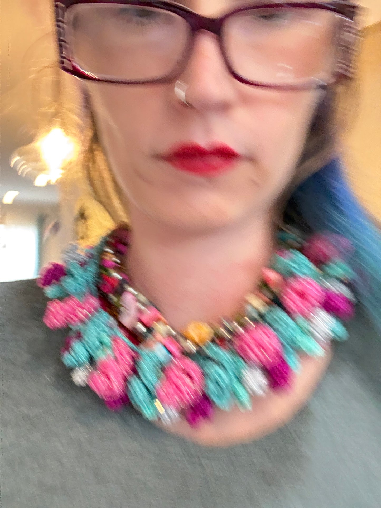 Love bomb collar: spaced out