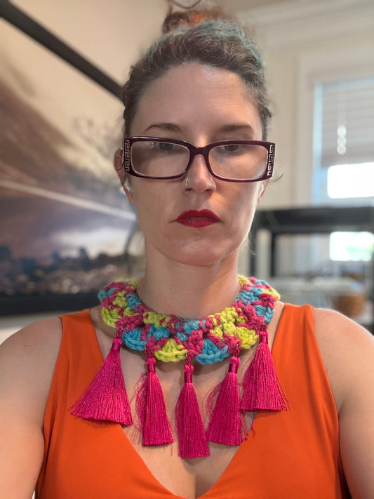 Fringe belief collar (31): bright camo
