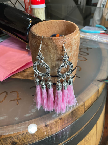 Fringe belief earrings: Pink