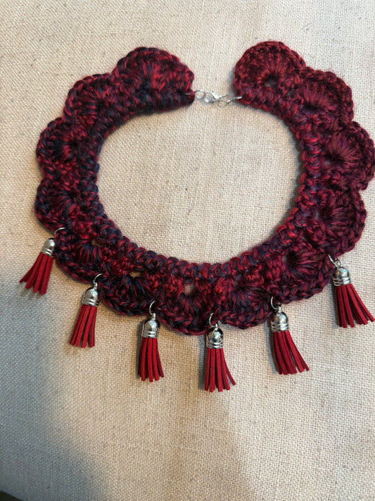 Fringe belief collar (5): Deep Red with earrings