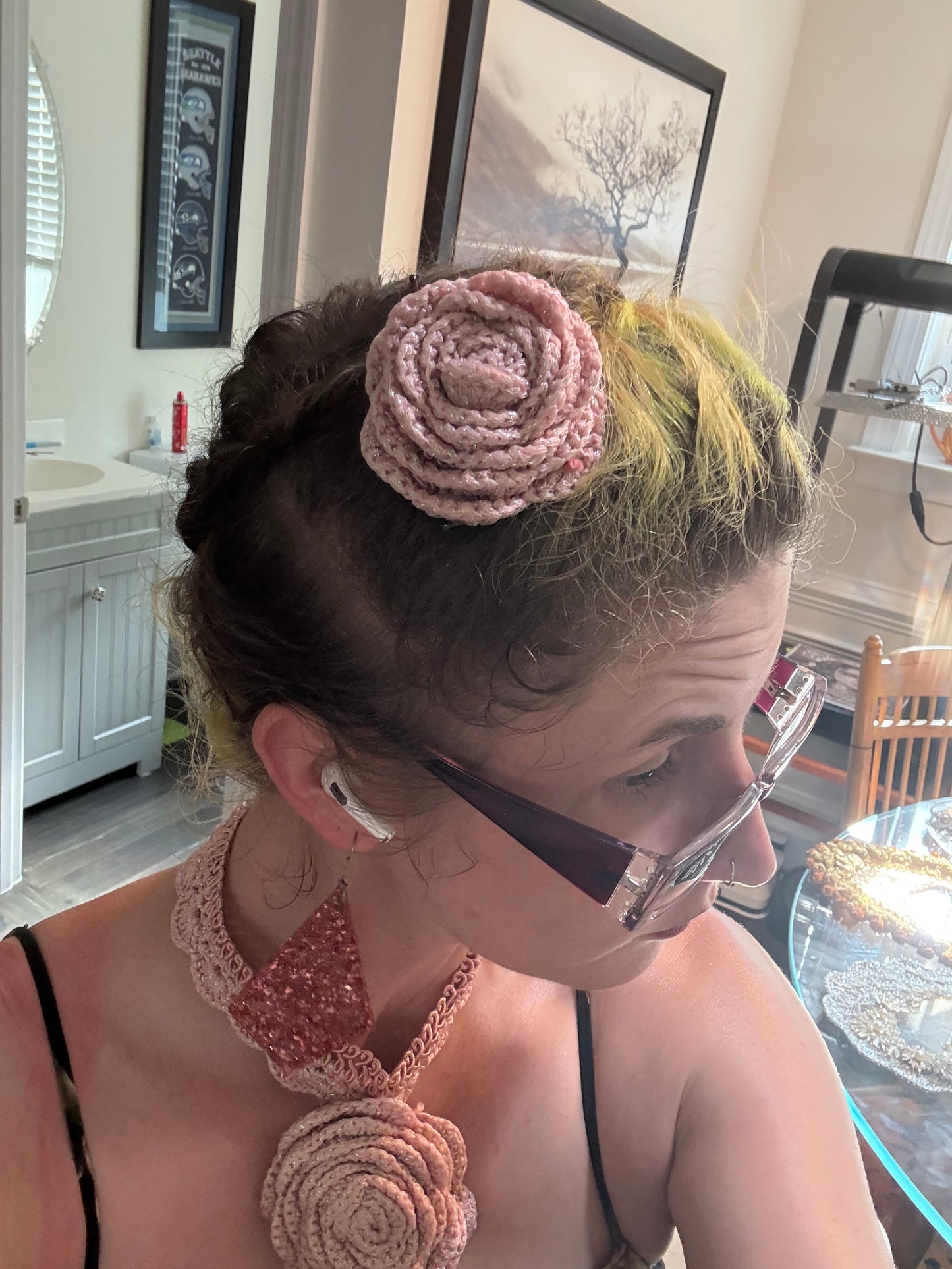 Love bomb collar: dusty rose and interchangeable headpiece