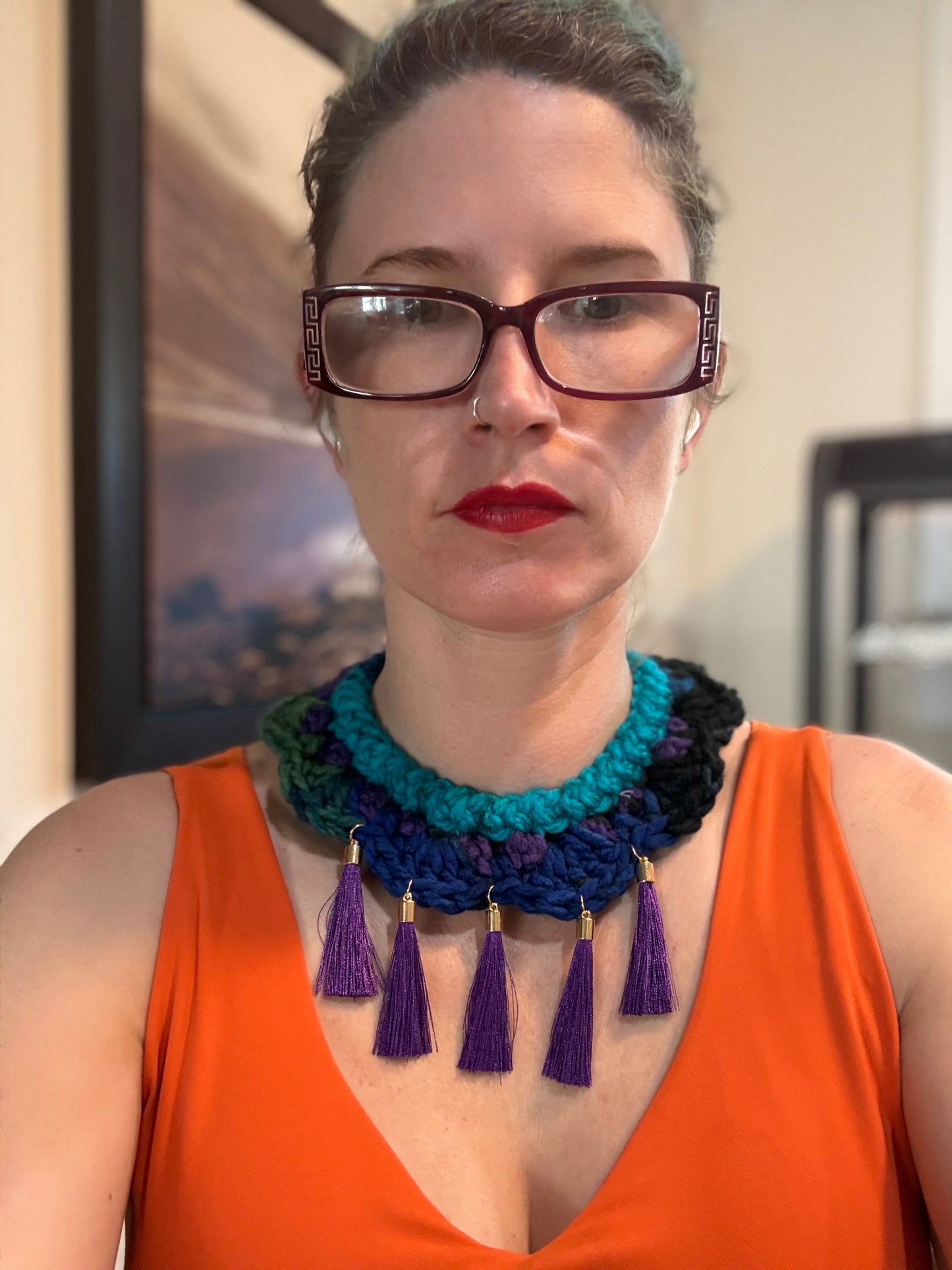 Fringe belief collar (20): colorful purple