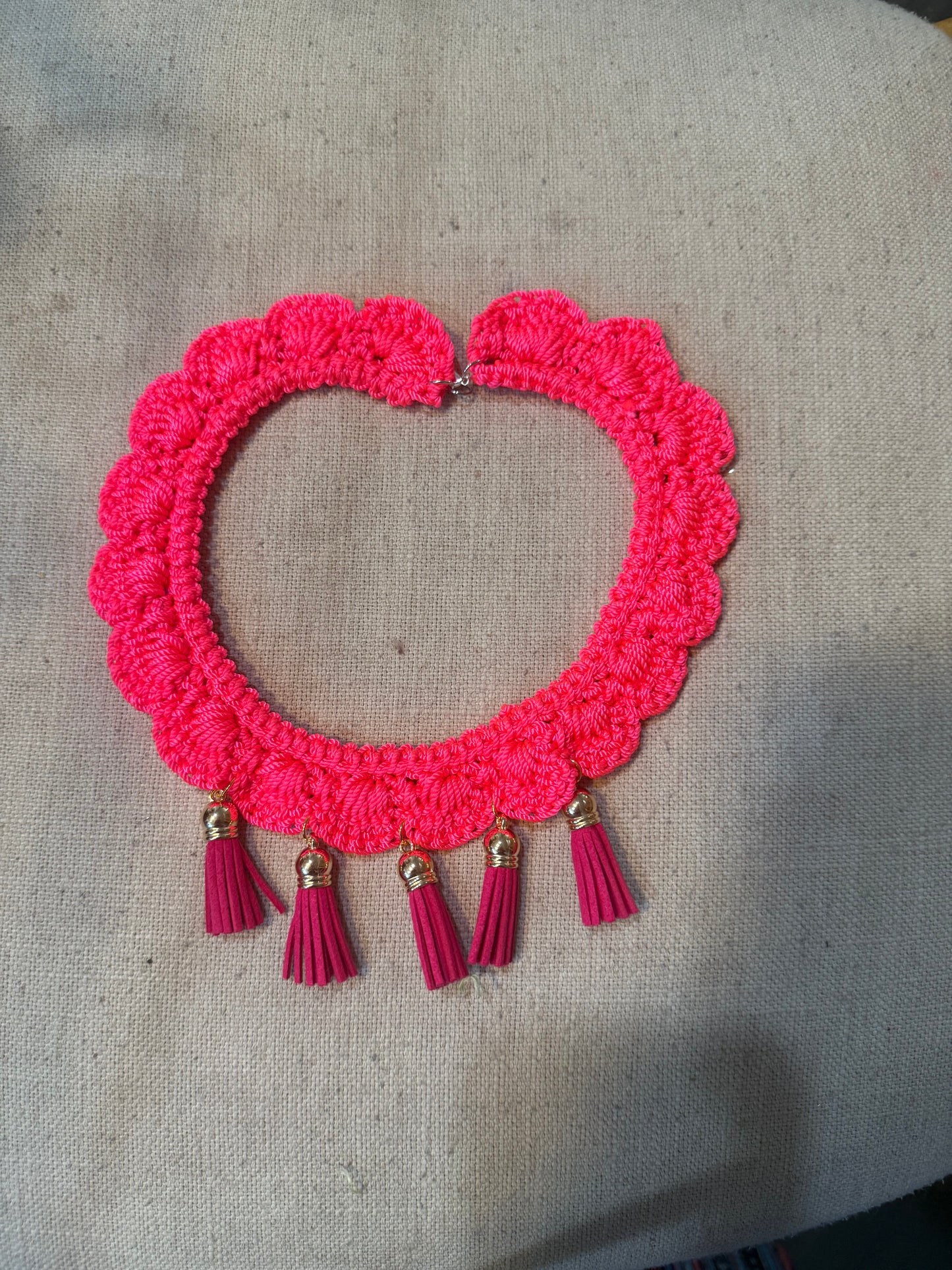 Fringe belief collar (16 &17): Neon Pink with gold/pink tassels