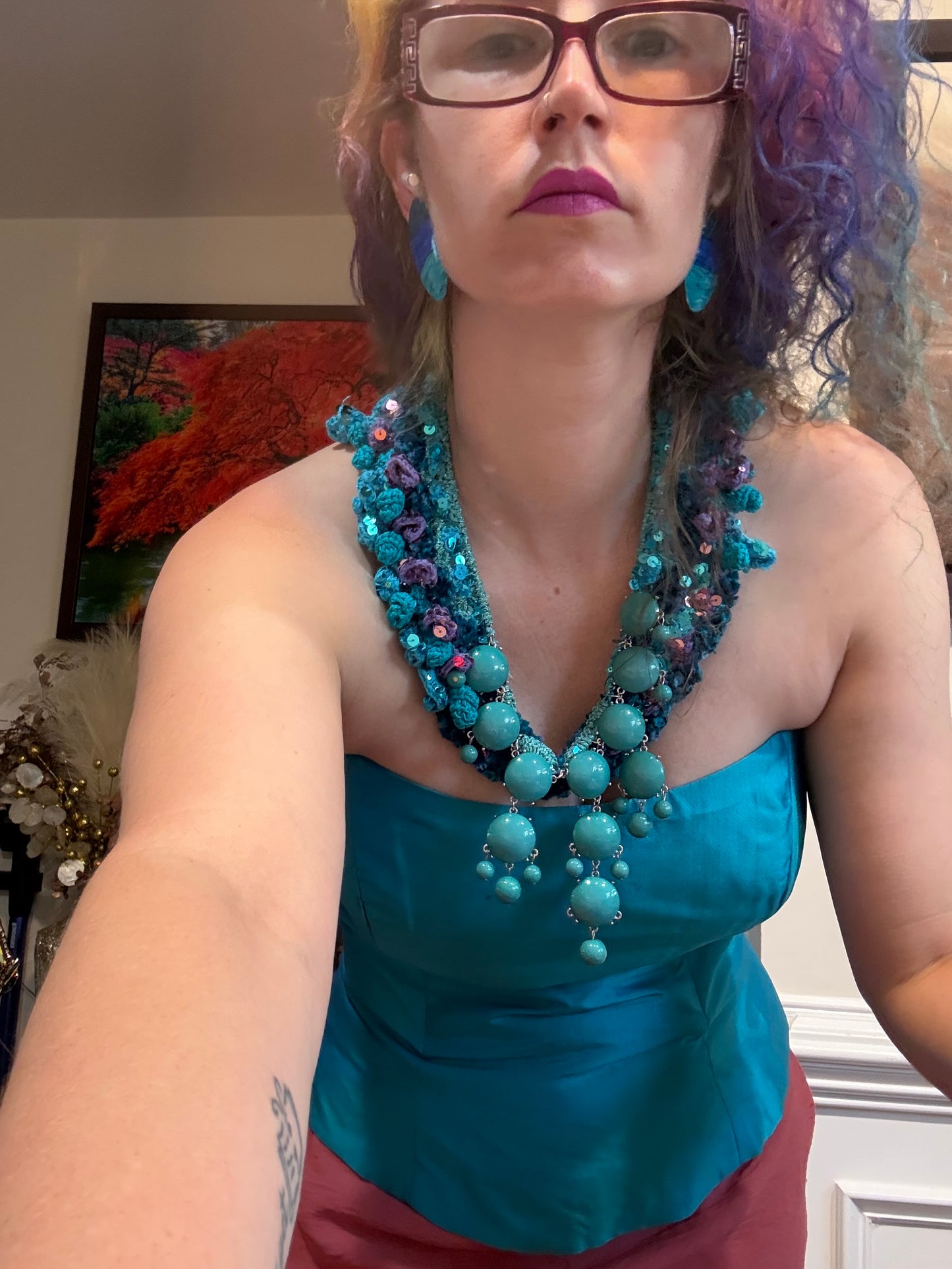 Love bomb collar: blue sequins