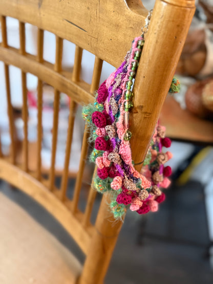 Love bomb collar: the secret garden